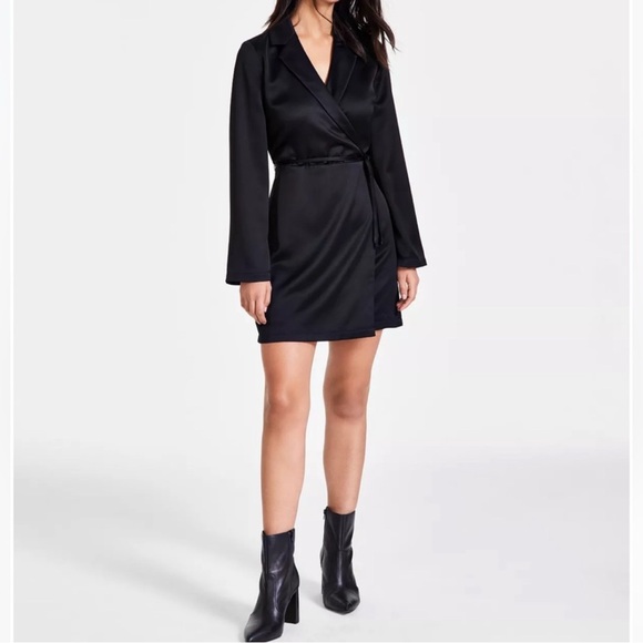 Bar III
Women's Tuxedo Mini Dress - Picture 1 of 11